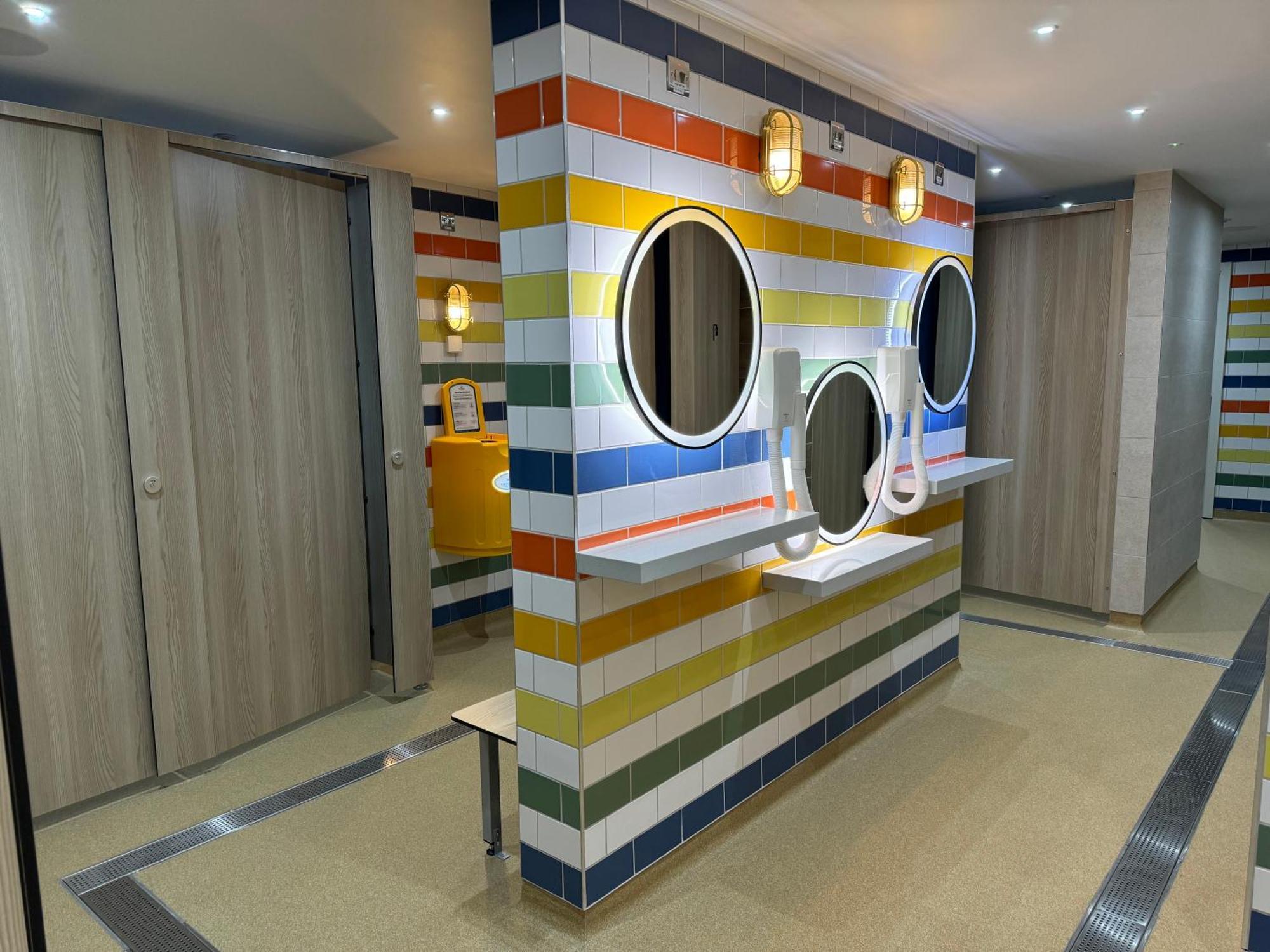 Wildflower, Premium Plus Hot Tub Lodge South Cerney Dış mekan fotoğraf